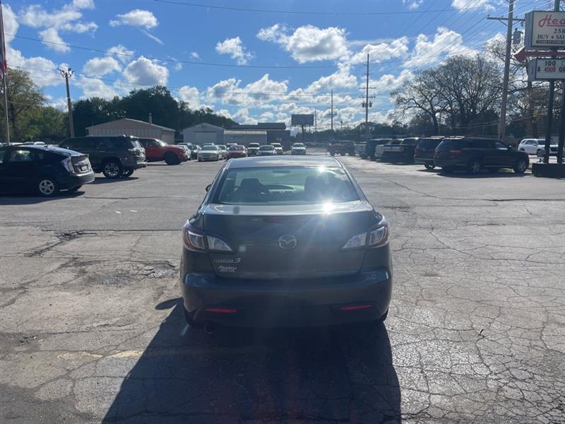 Mazda MAZDA3 i SV 4-Door 2010