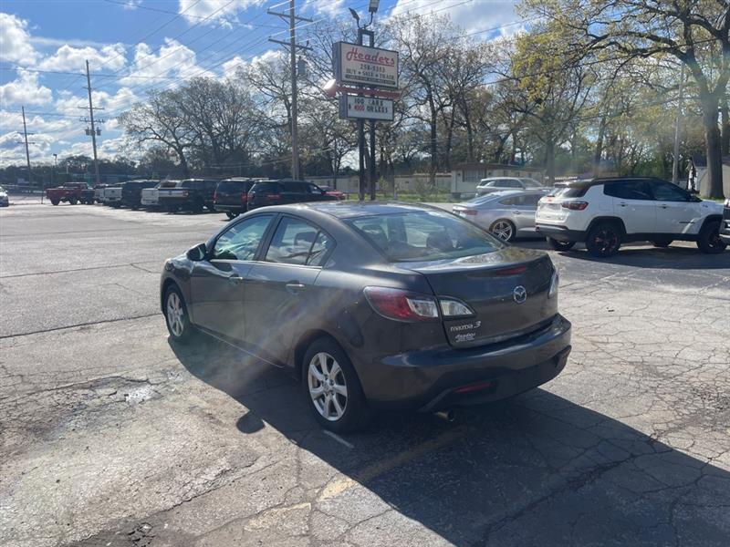 Mazda MAZDA3 i SV 4-Door 2010