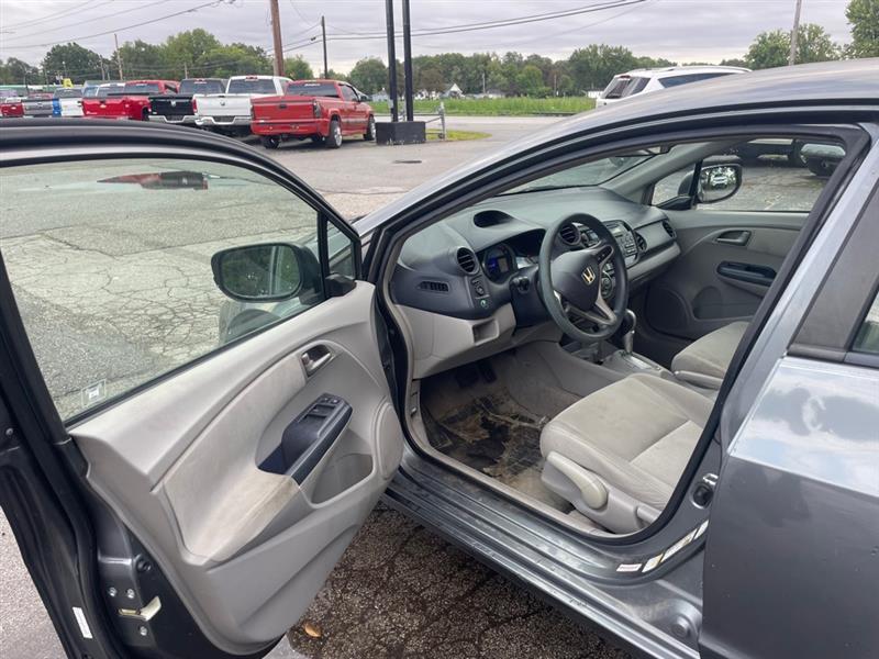 Honda Insight LX 2010