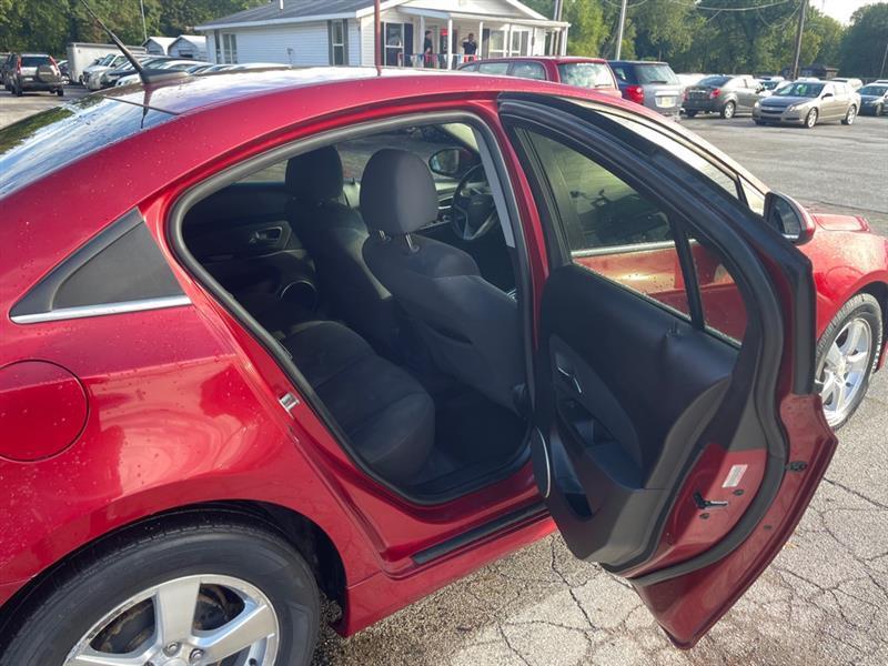 Chevrolet Cruze 1LT 2011