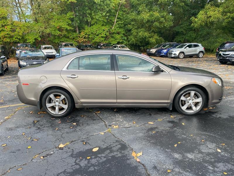 Chevrolet Malibu 1LT 2012