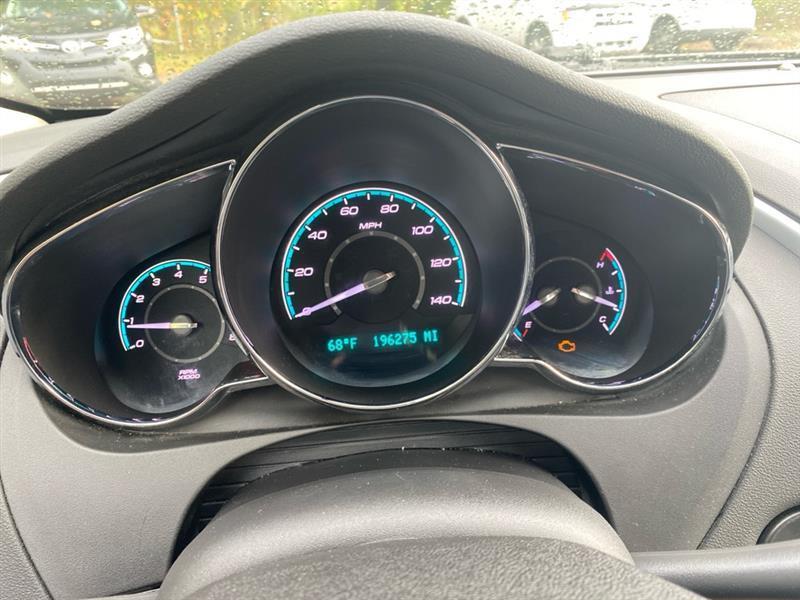 Chevrolet Malibu 1LT 2012