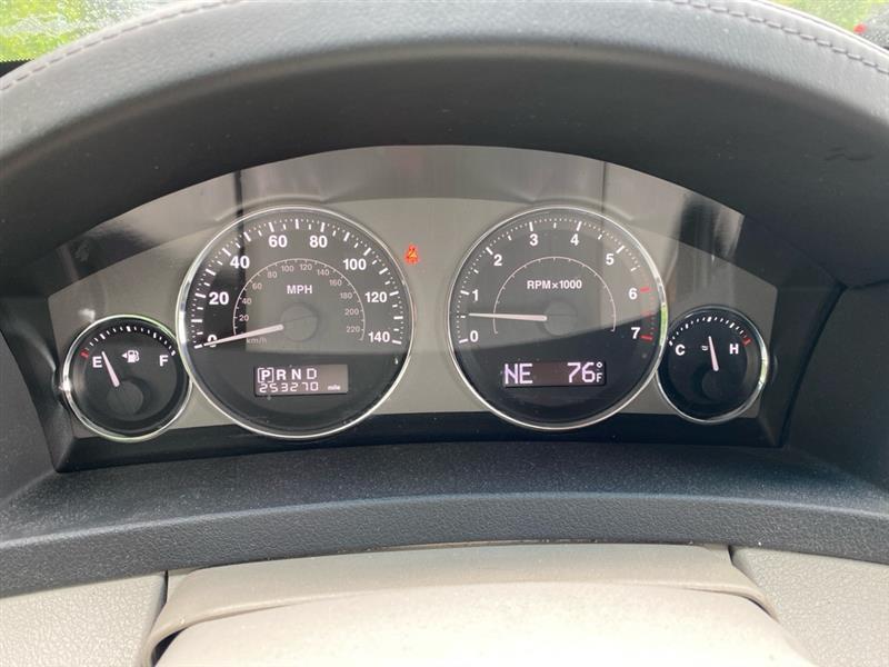 Jeep Grand Cherokee Limited 4WD 2010