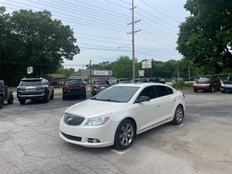 Buick LaCrosse CXS 2011