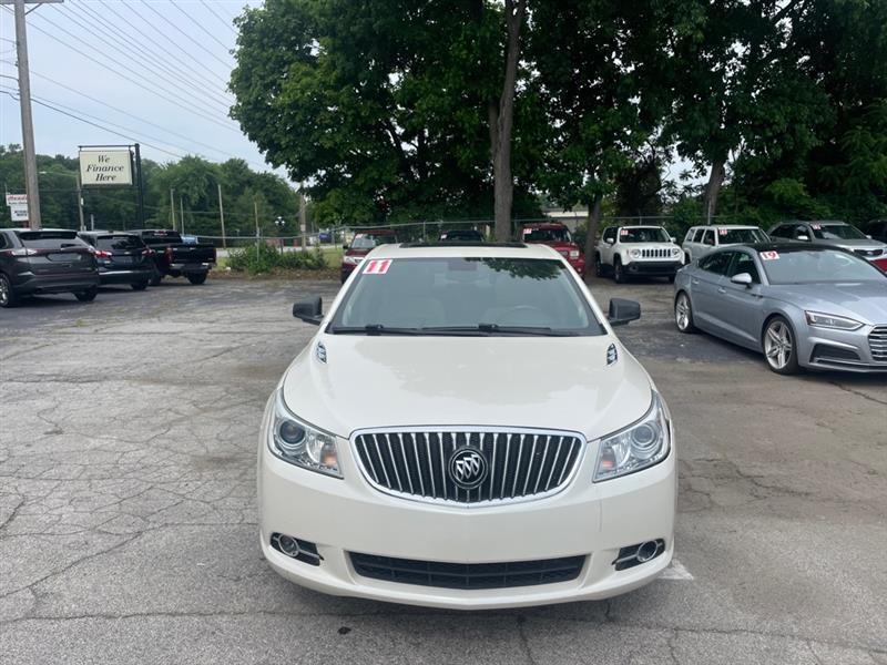 Buick LaCrosse CXS 2011