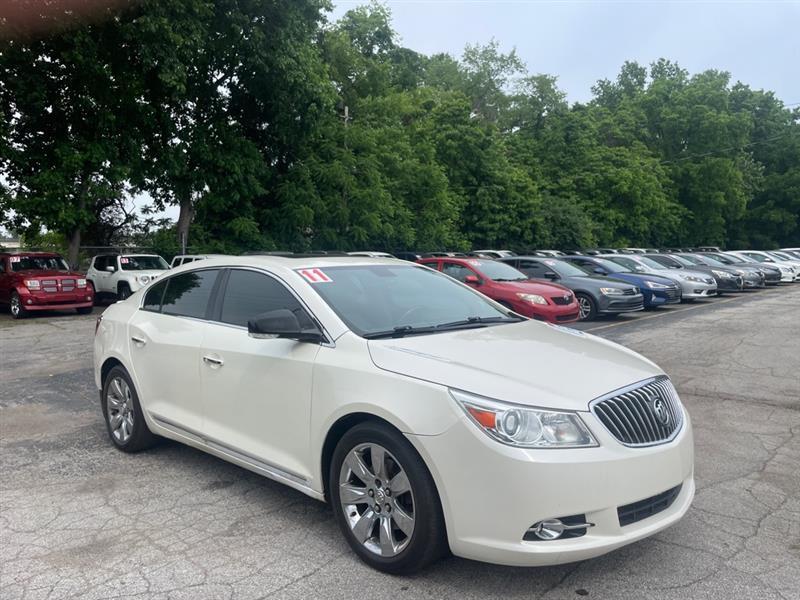 Buick LaCrosse CXS 2011