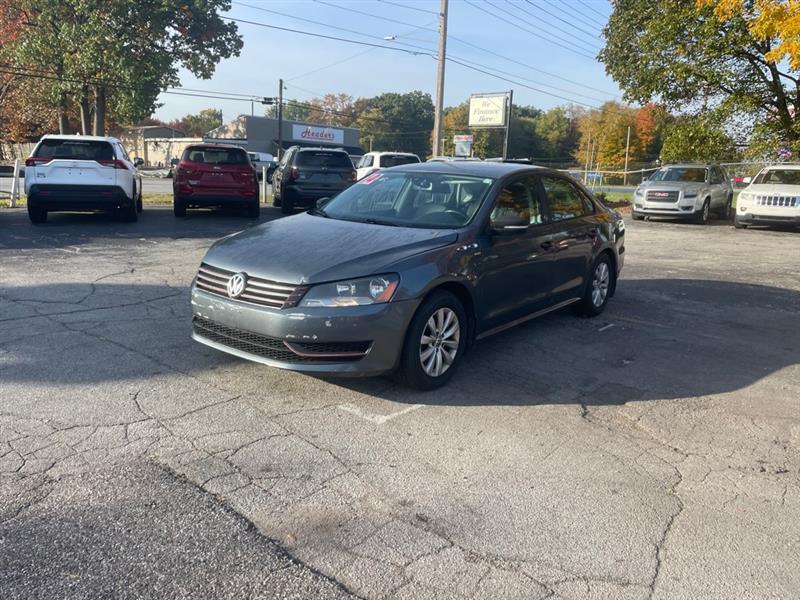 2014 Volkswagen Passat 1.8T Wolfsburg AT