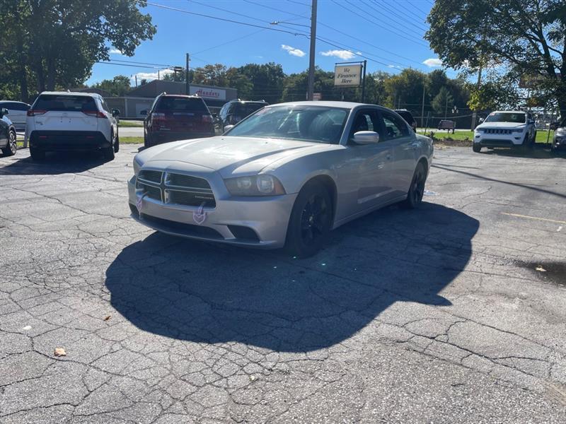 Dodge Charger SE 2012