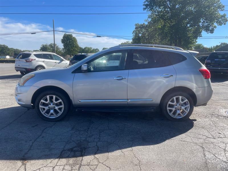 Nissan Rogue S AWD 2011