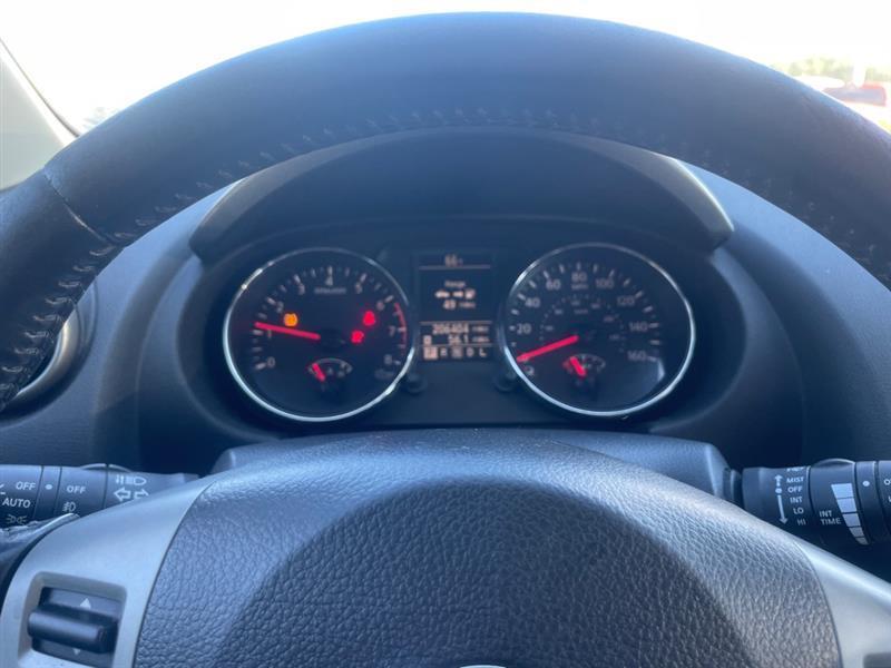 Nissan Rogue S AWD 2011