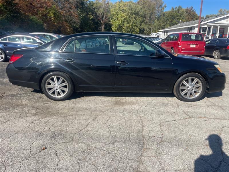 Toyota Avalon XL 2007