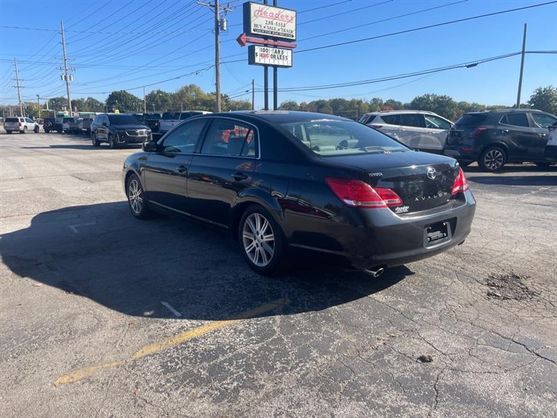 Toyota Avalon XL 2007