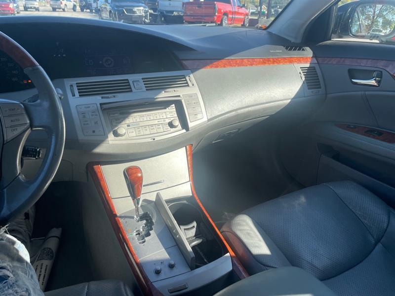 Toyota Avalon XL 2007