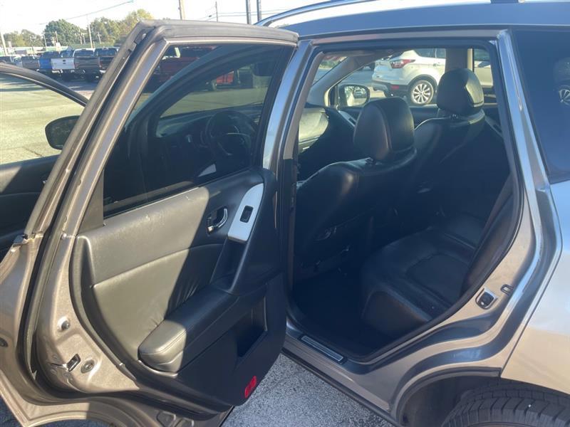 Nissan Murano S AWD 2010