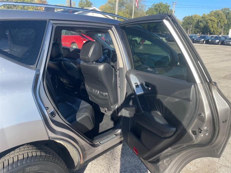 Nissan Murano S AWD 2010