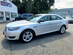 2018 Ford Taurus 