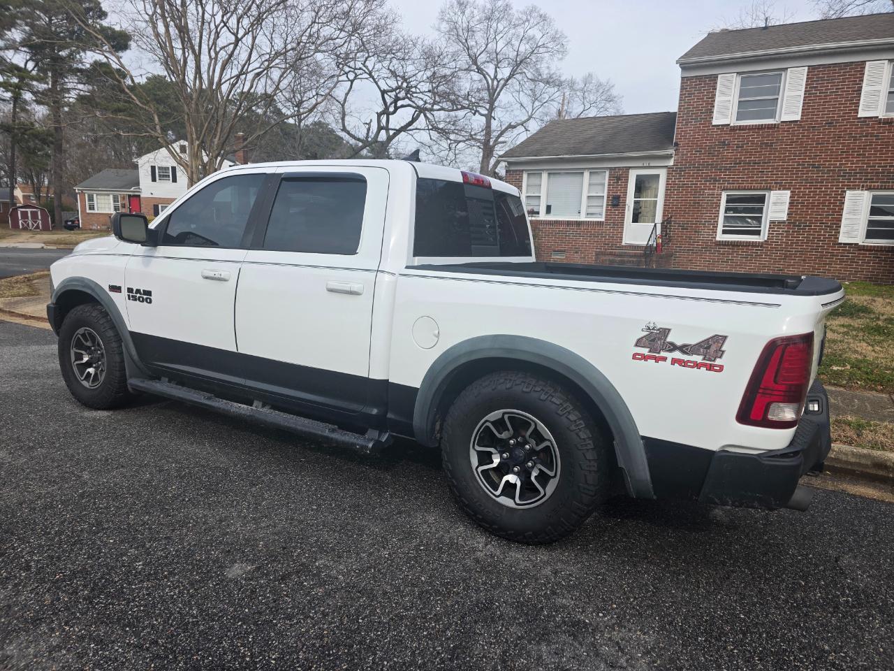 RAM 1500 Rebel Crew Cab SWB 4WD 2017