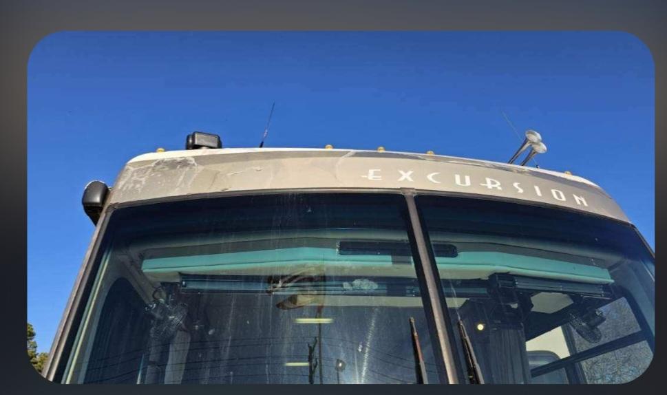 Freightliner X-Line Motorhome  2006