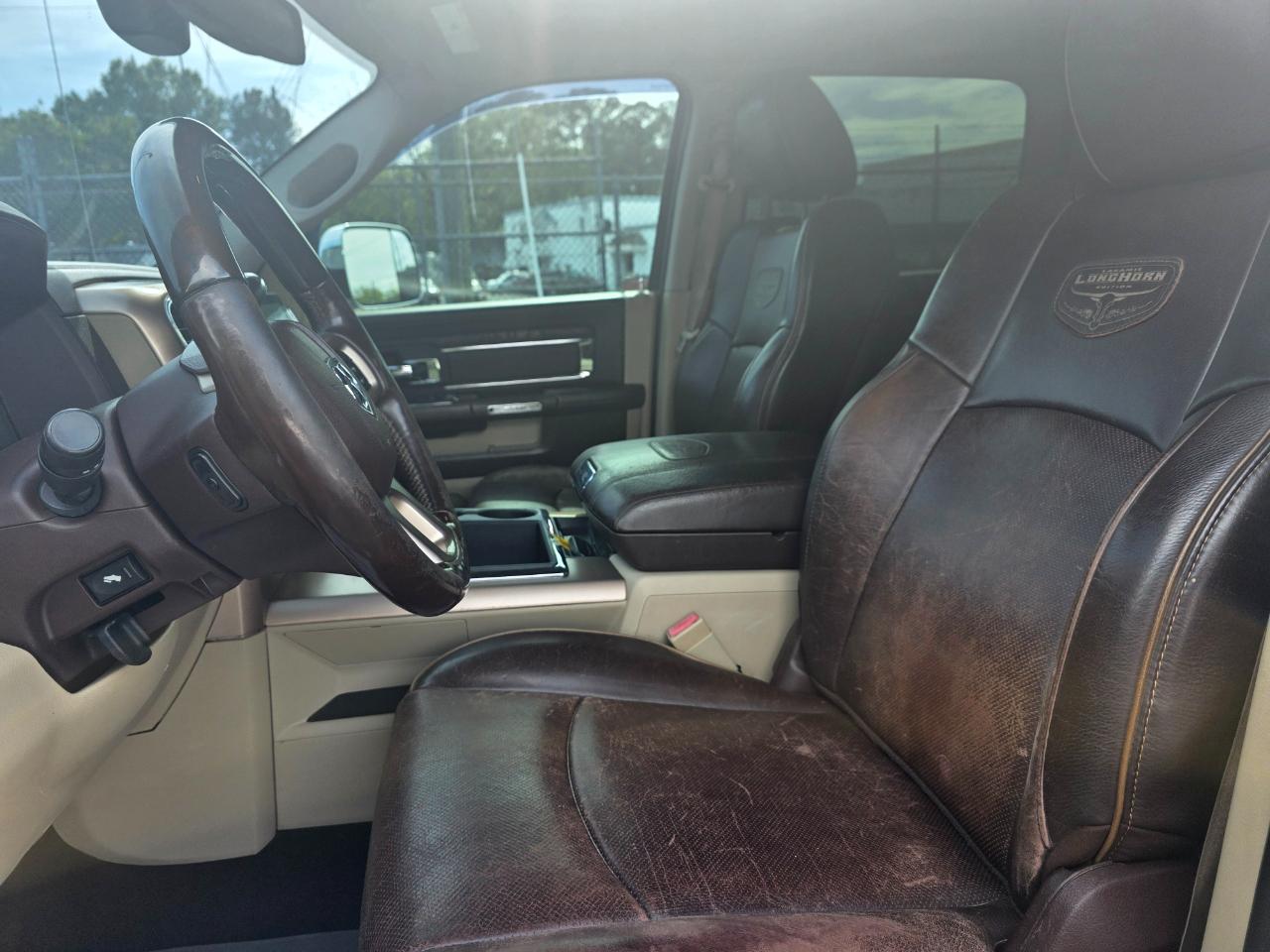 RAM 3500 Longhorn Crew Cab SWB 4WD 2014