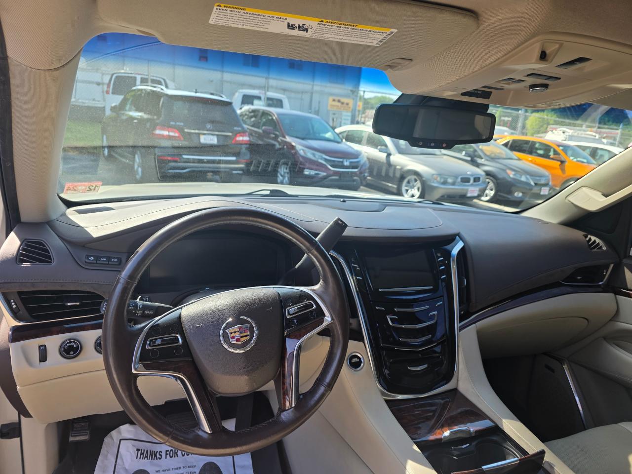 Cadillac Escalade ESV Luxury 4WD 2015