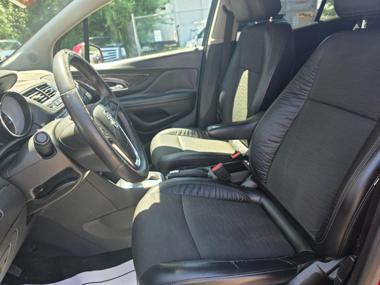 Buick Encore Convenience FWD 2016