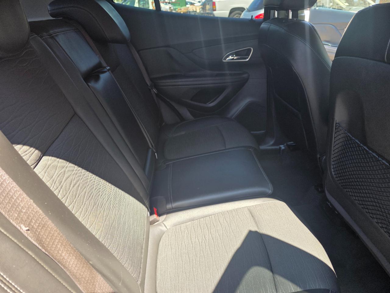 Buick Encore Convenience FWD 2016
