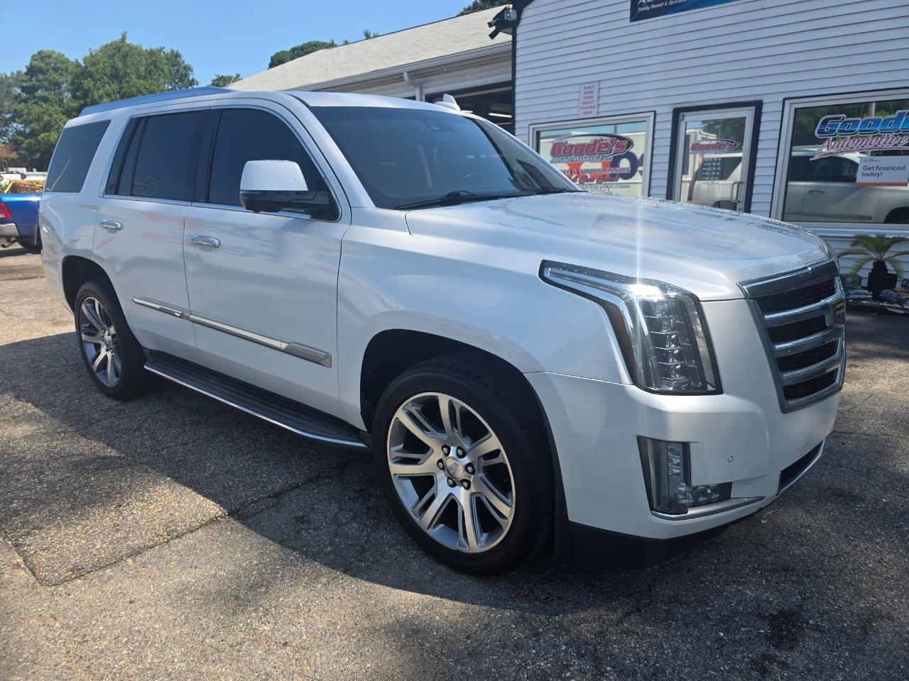 Cadillac Escalade Premium 4WD 2016