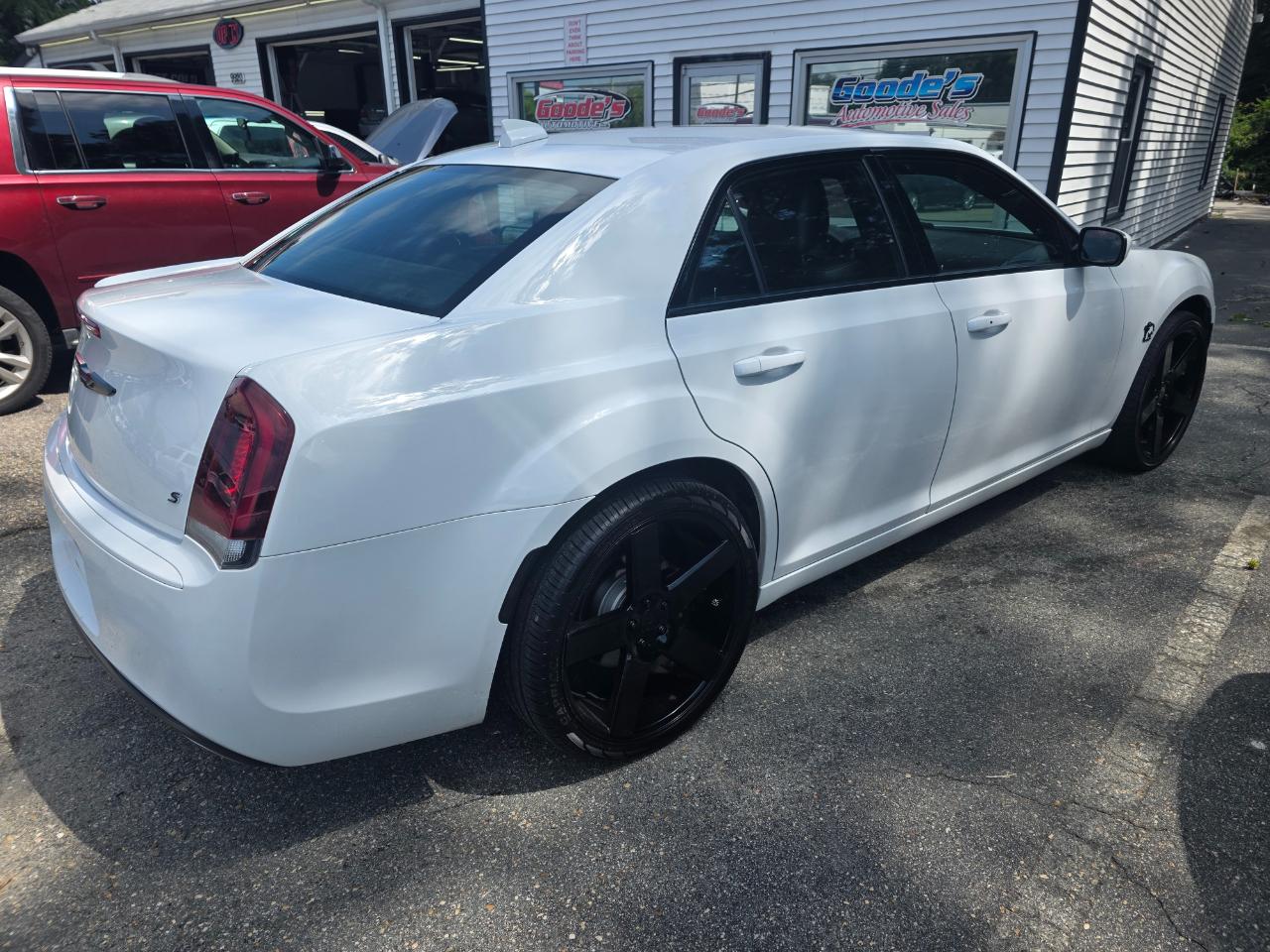 Chrysler 300 S V6 AWD 2020