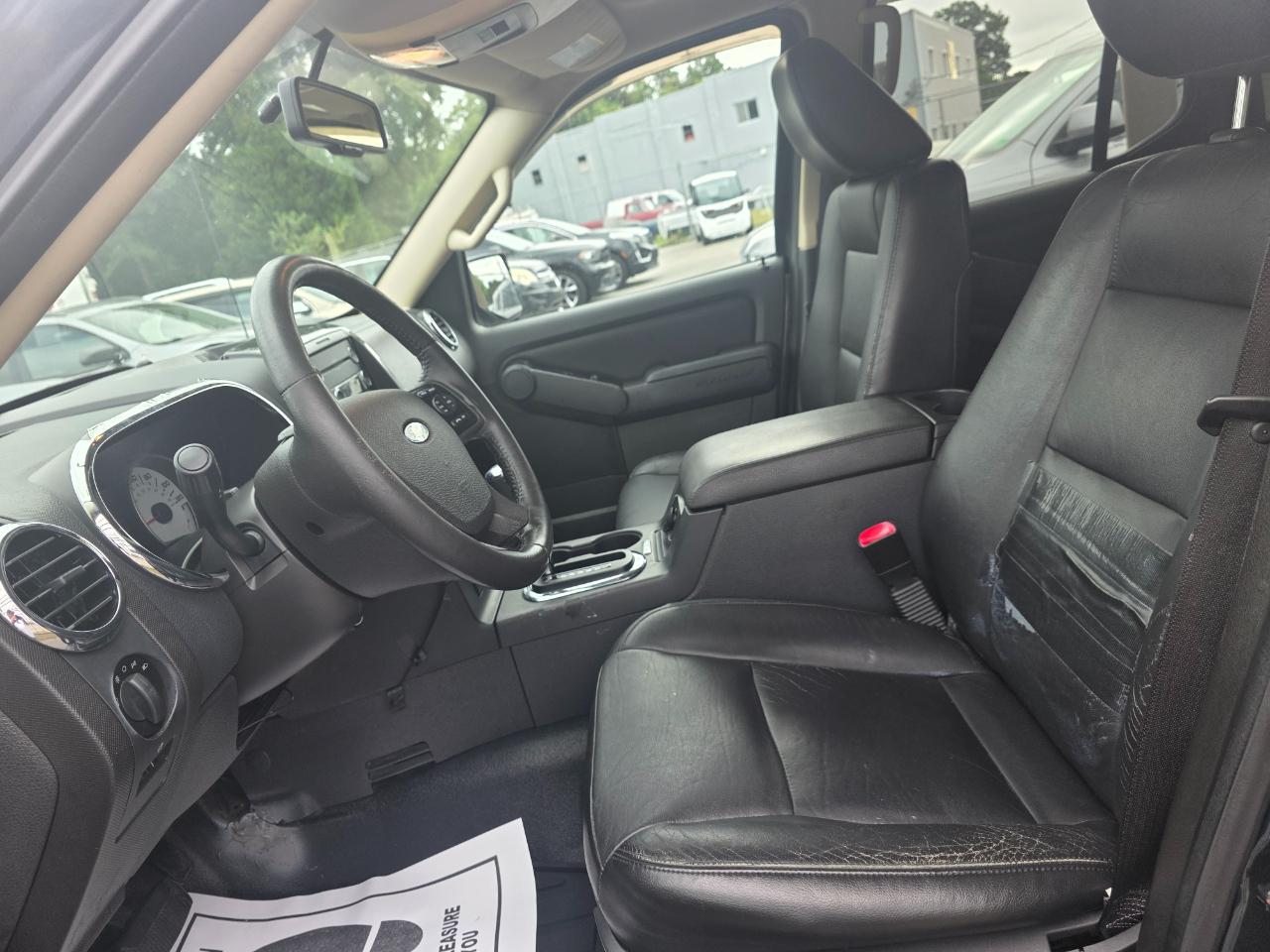 Ford Explorer Sport Trac Limited 4.0L 2WD 2010