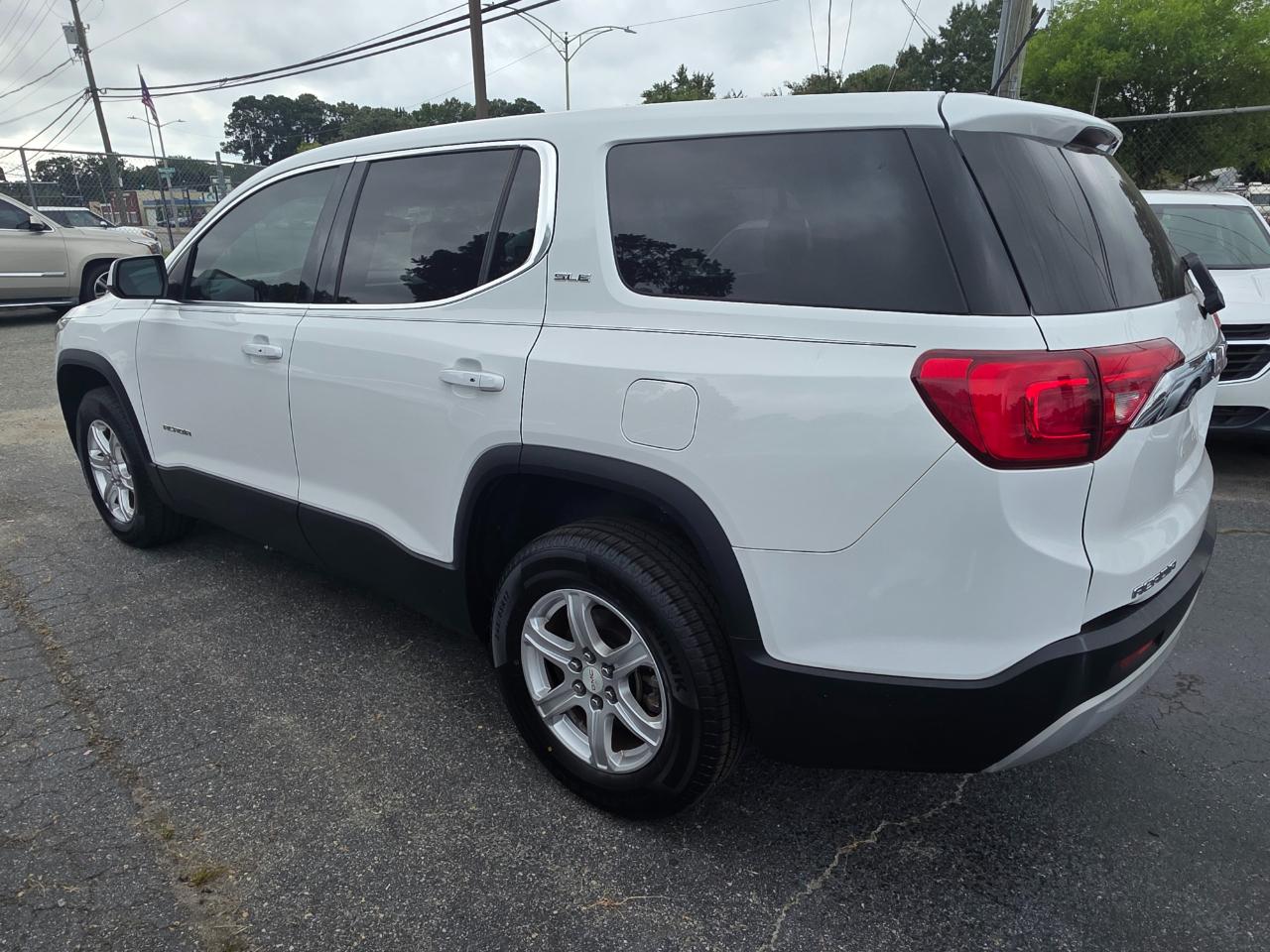 GMC Acadia SLE-1 FWD 2017
