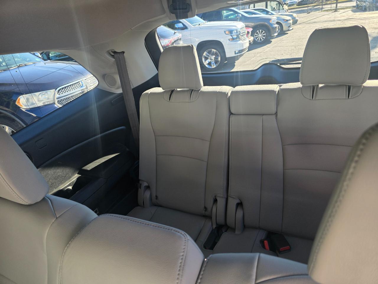 Honda Pilot Touring AWD 2017