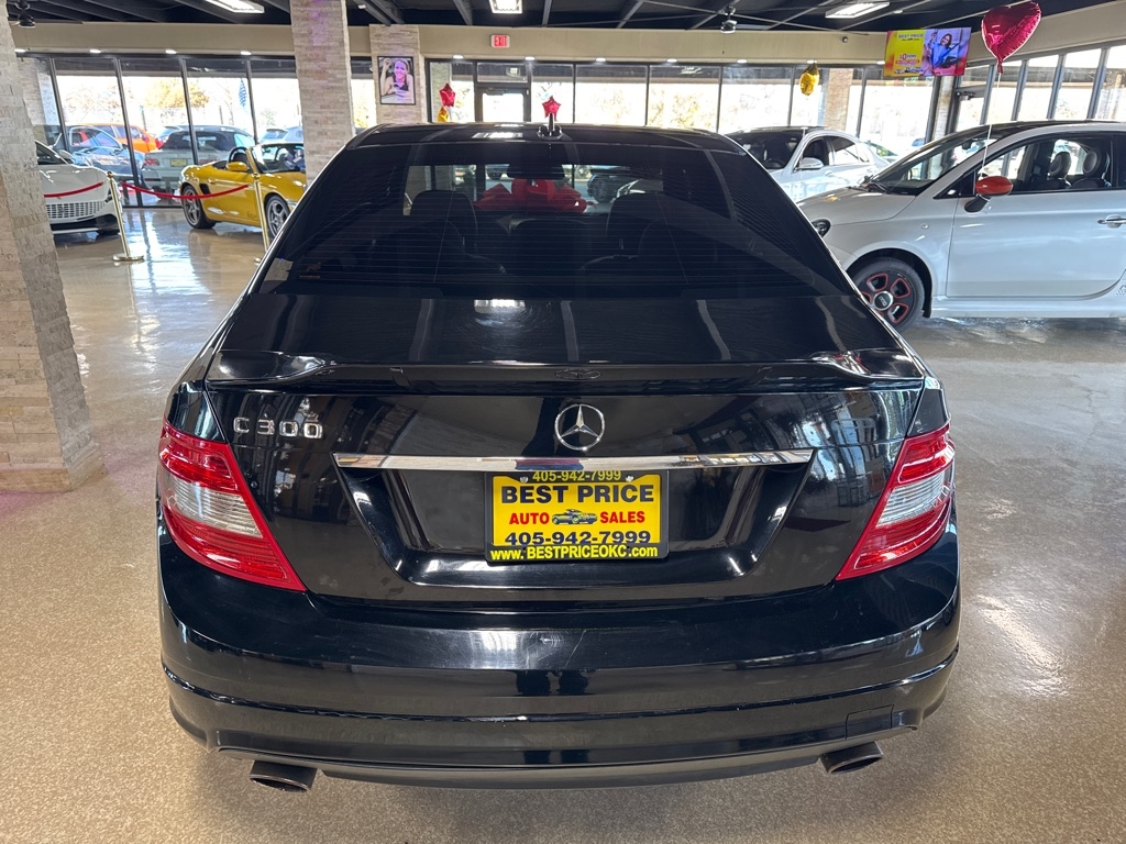 Mercedes-Benz C-Class  2011