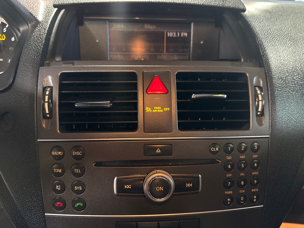 Mercedes-Benz C-Class  2011