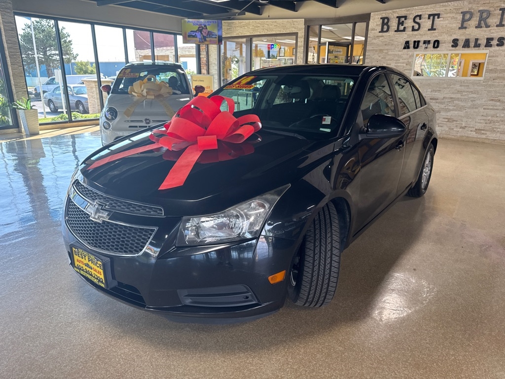 2014 Chevrolet Cruze LT photo 3