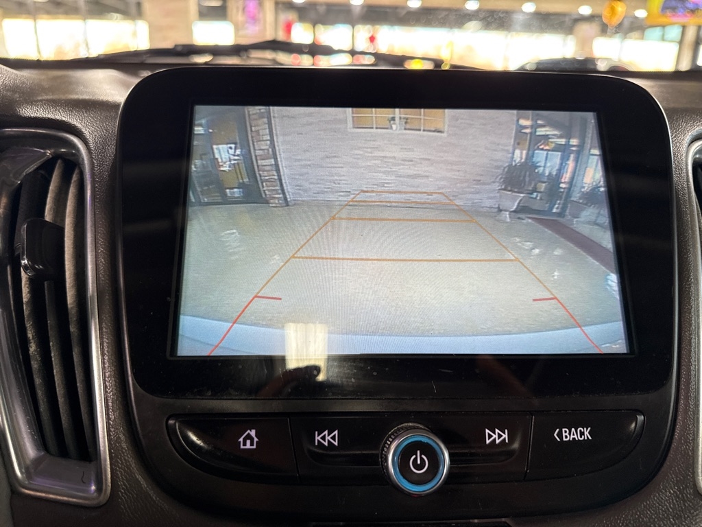 Chevrolet Malibu  2018