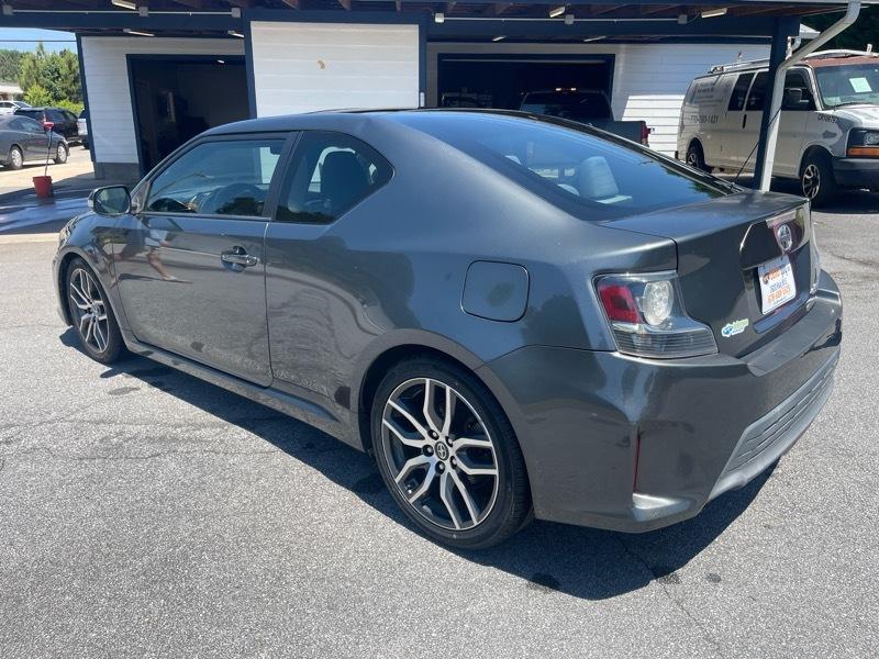 Scion tC 2dr HB Man (Natl) 2014