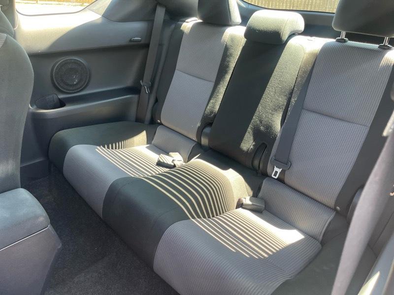 Scion tC 2dr HB Man (Natl) 2014