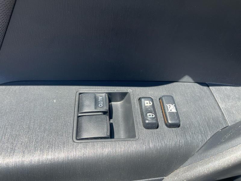 Scion tC 2dr HB Man (Natl) 2014
