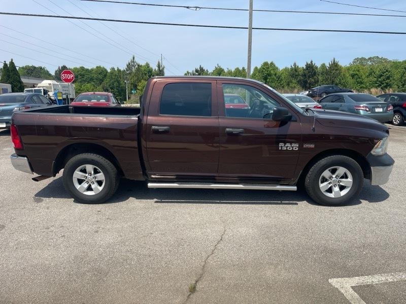RAM 1500 2WD Crew Cab 140.5" Tradesman 2015
