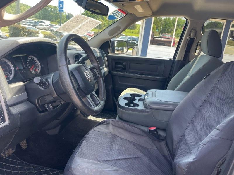 RAM 1500 2WD Crew Cab 140.5" Tradesman 2015