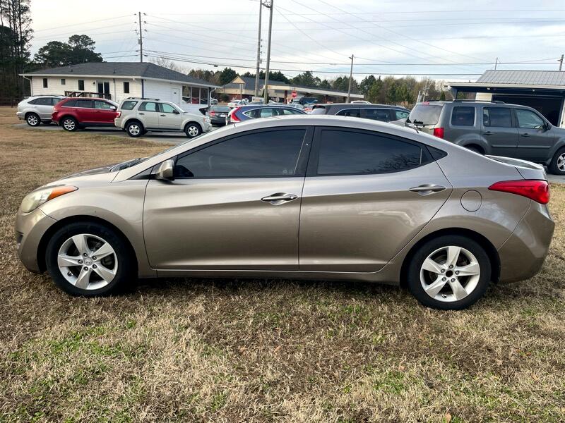 Hyundai Elantra GLS 2011