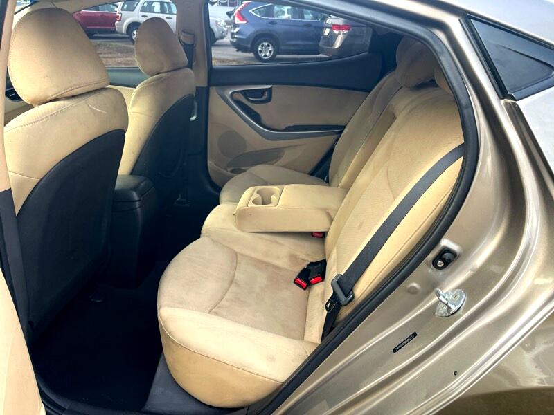 Hyundai Elantra GLS 2011