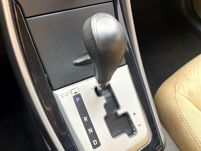 Hyundai Elantra GLS 2011