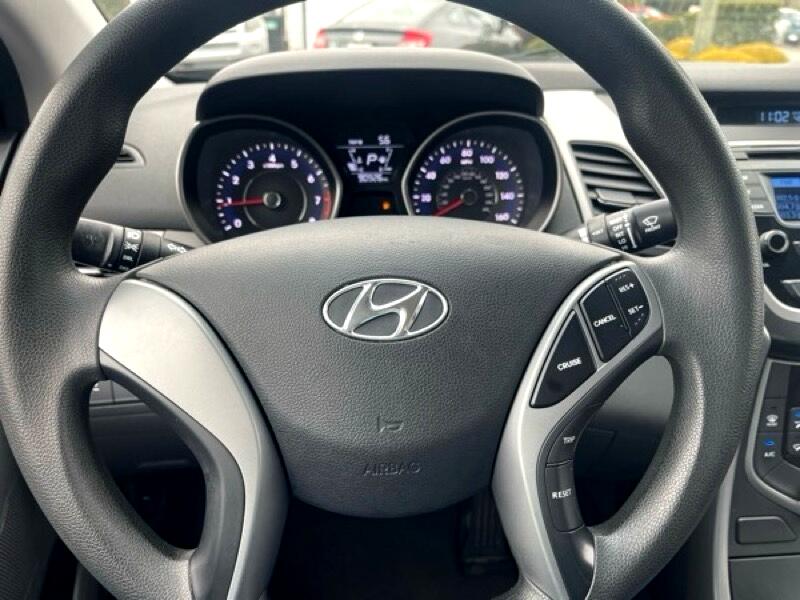 Hyundai Elantra 4dr Sdn Auto SE 2016