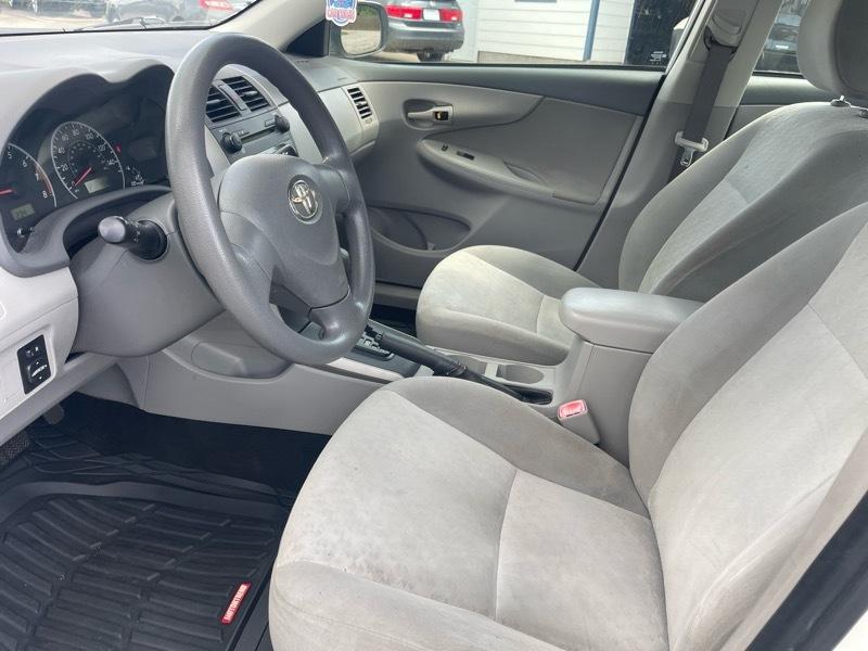 Toyota Corolla 4dr Sedan Auto 2009