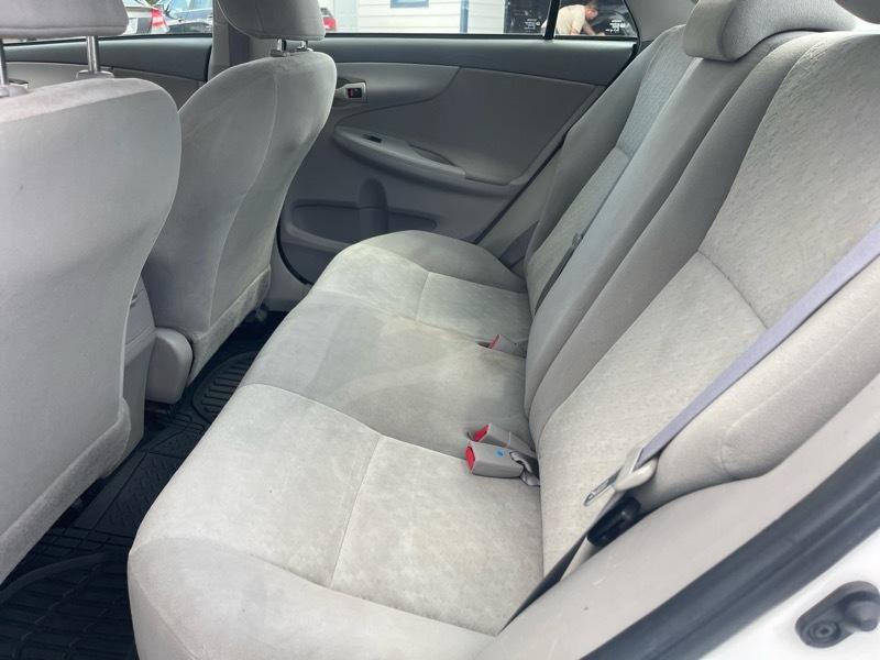 Toyota Corolla 4dr Sedan Auto 2009