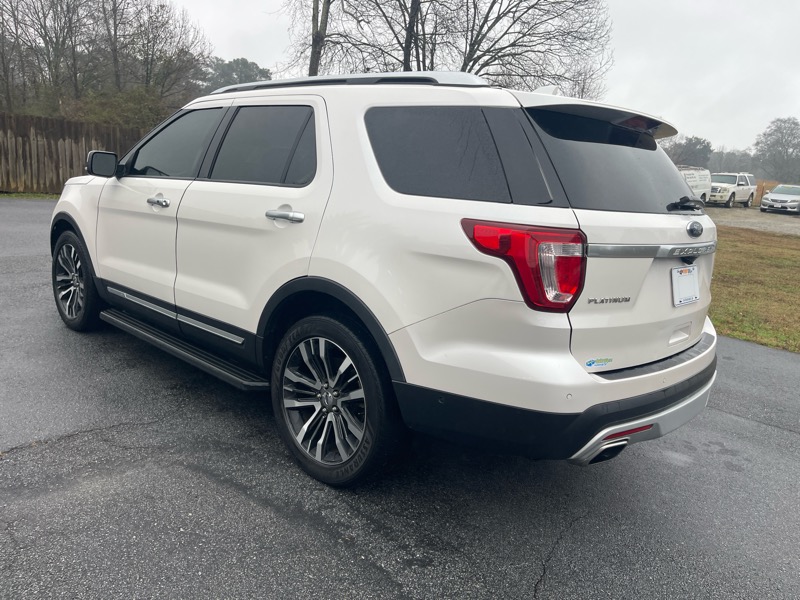 Ford Explorer 4WD 4dr Platinum 2016