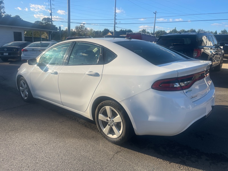 Dodge Dart 4dr Sdn SXT *Ltd Avail* 2016 Dodge Dart 4dr Sdn SXT *Ltd Avail* 2016