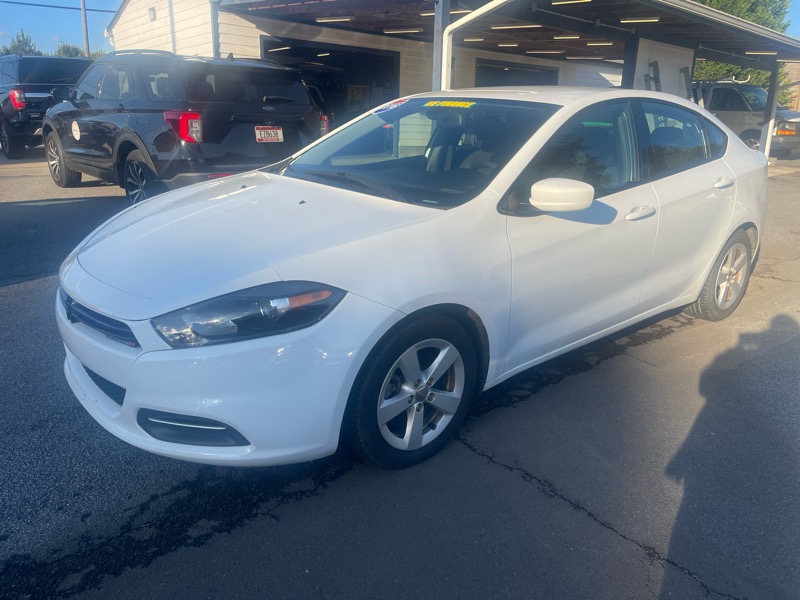 Dodge Dart 4dr Sdn SXT *Ltd Avail* 2016 Dodge Dart 4dr Sdn SXT *Ltd Avail* 2016