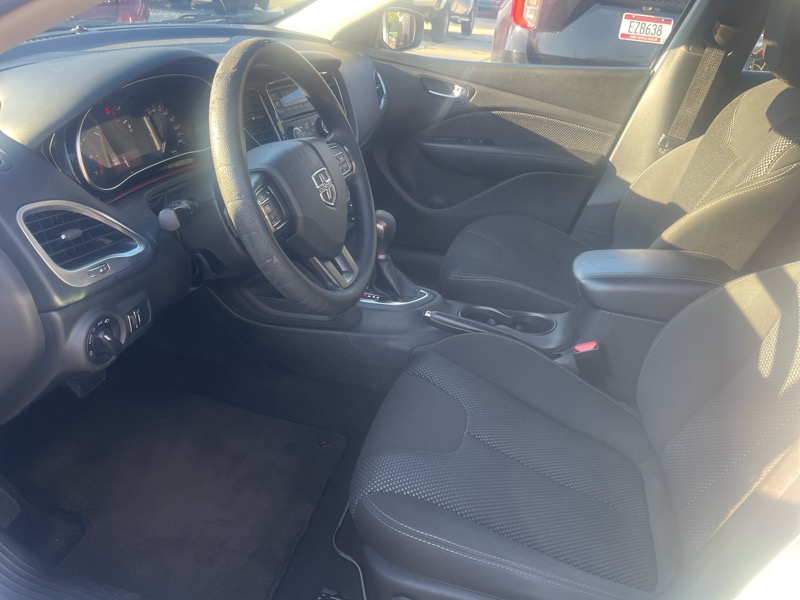 Dodge Dart 4dr Sdn SXT *Ltd Avail* 2016 Dodge Dart 4dr Sdn SXT *Ltd Avail* 2016